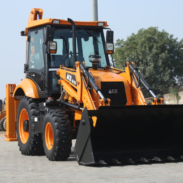 usługi koparko ładowarką radom, usługi koparko ładowarką młodocin, usługi koparko ładowarką orońsko, usługi koparko ładowarką kowala